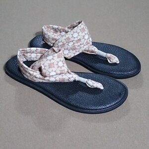 Sanuk yoga sling sandal flip flops women’s size 10
